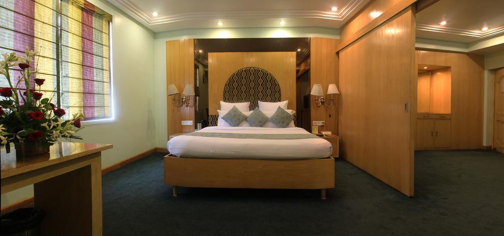 Hotel Grand International Rāipur Εξωτερικό φωτογραφία
