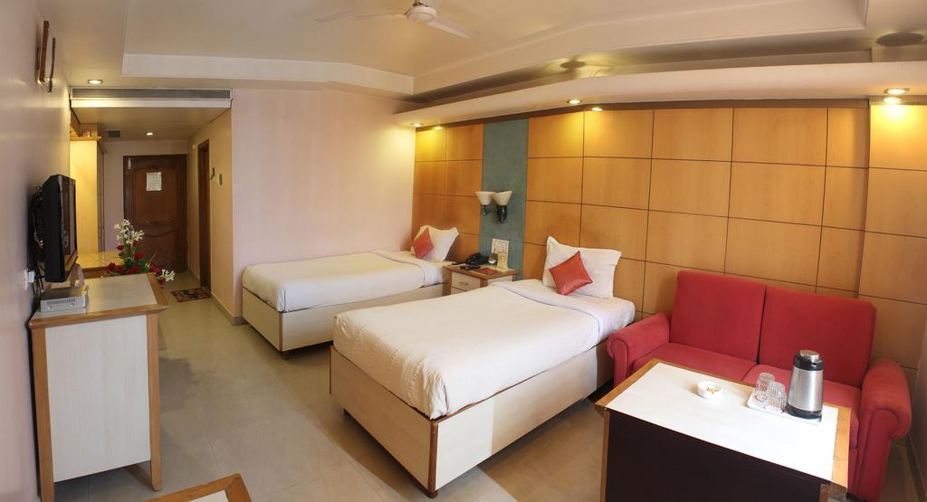 Hotel Grand International Rāipur Εξωτερικό φωτογραφία