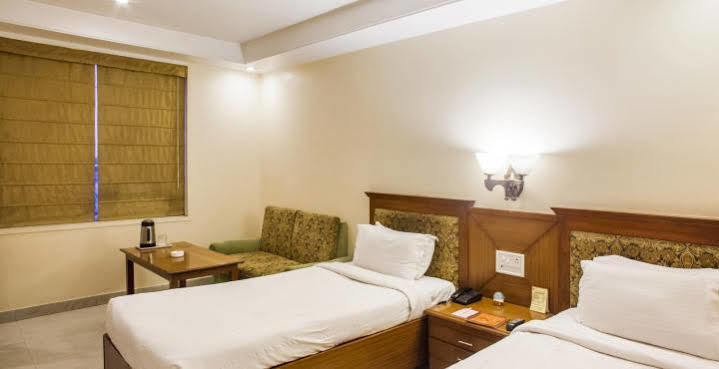 Hotel Grand International Rāipur Εξωτερικό φωτογραφία