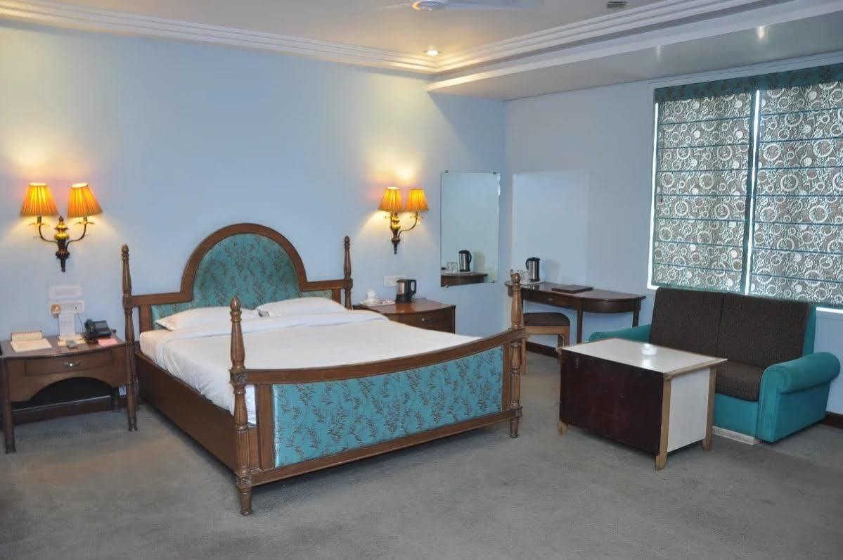 Hotel Grand International Rāipur Εξωτερικό φωτογραφία