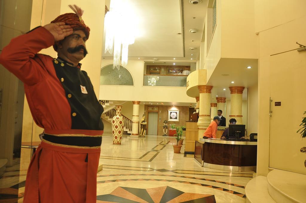 Hotel Grand International Rāipur Εξωτερικό φωτογραφία